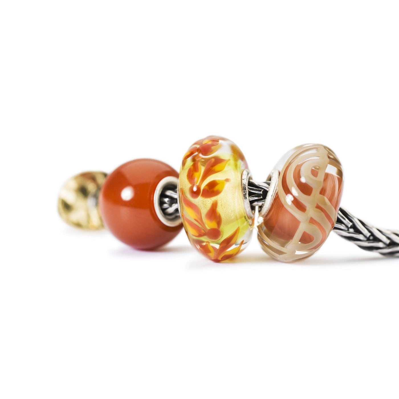 Kerek Vörös Onyx Bead - Trollbeads Ékszerek Magyarország