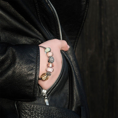Novemberi Krizantém Bead - Trollbeads Ékszerek Magyarország