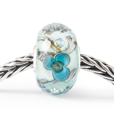 Virágzó kékség bead - Trollbeads Ékszerek Magyarország